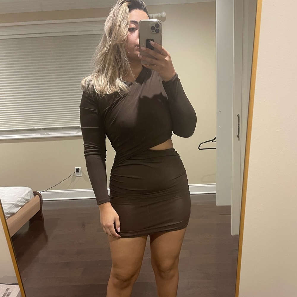 Zara, size medium brown dress with cut out